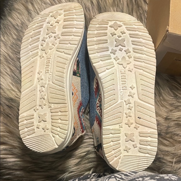 Hey Dude Denim and Patterned Casual Shoes - Picture 5 of 6